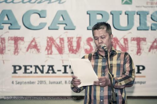 Malam Baca Puisi PENA 2015